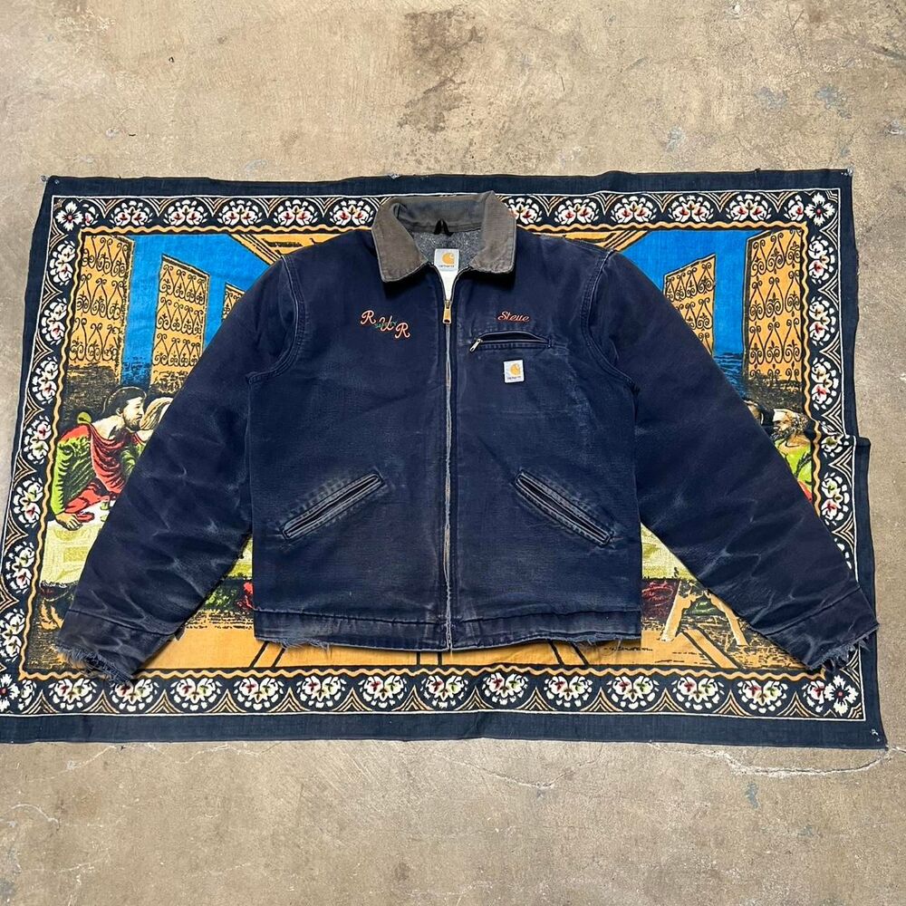 Vintage Carhartt Detroit jacket navy blue Size L-XL blueberry workwear embroider
